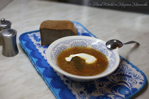 Гречневый супчик с томатами и красным луком
Ключевые слова: кулинария гречневый суп