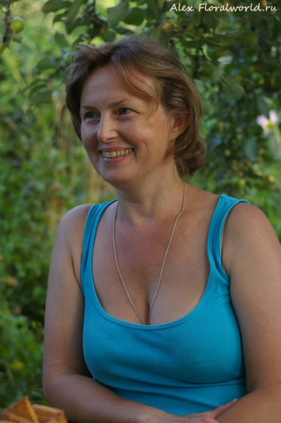 Лена
